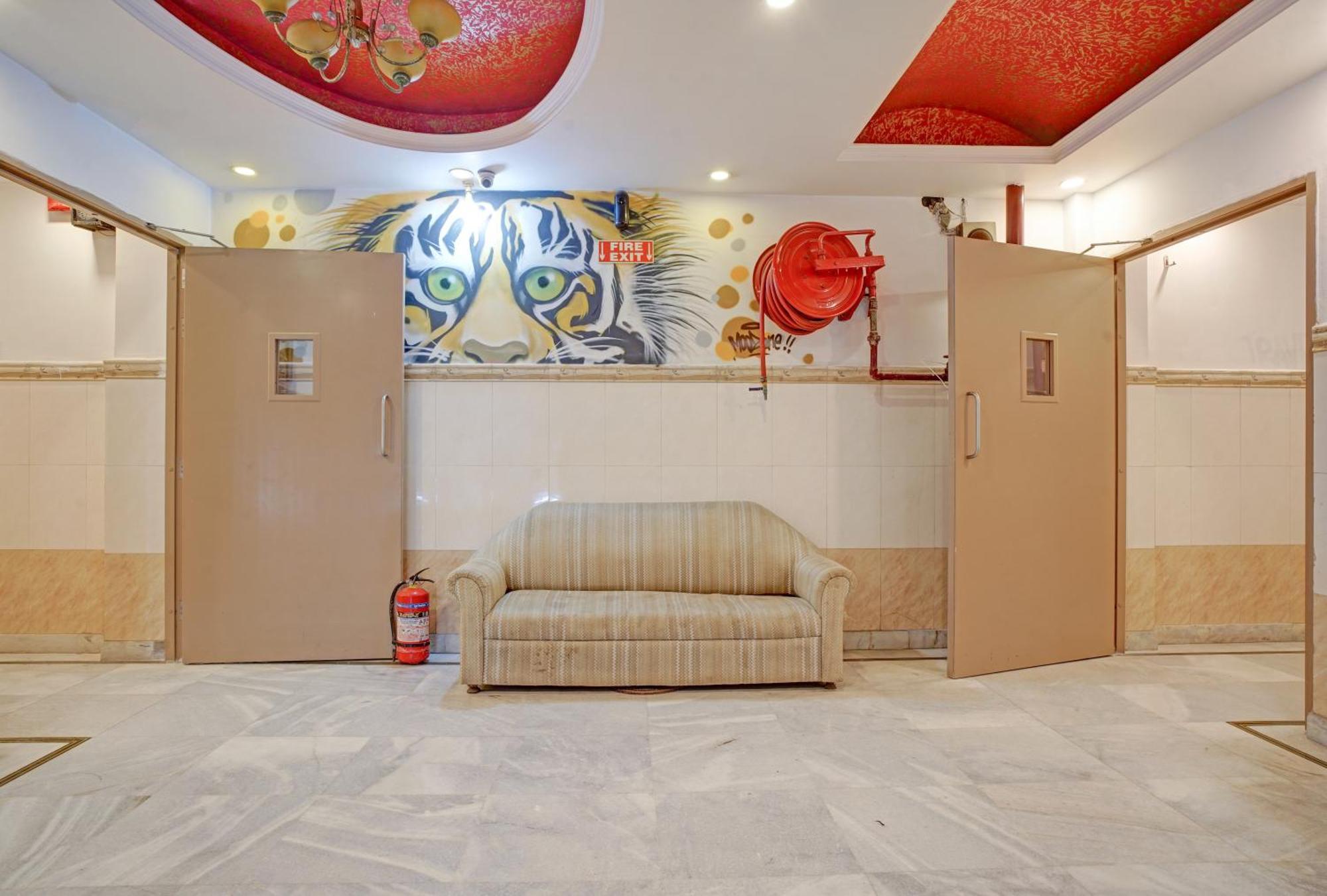 The Hindustan International - Traveller'S Choice Award 2025 Best Of Best Winning Hotel Нью-Делі Екстер'єр фото