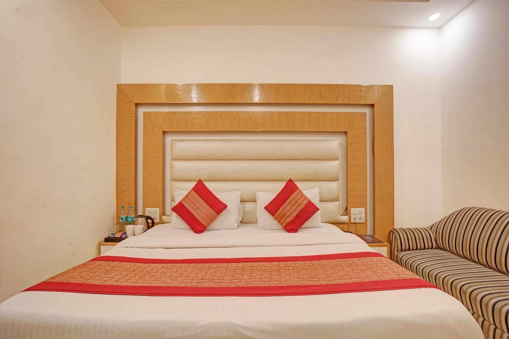 The Hindustan International - Traveller'S Choice Award 2025 Best Of Best Winning Hotel Нью-Делі Екстер'єр фото